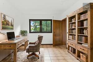 Großes Anwesen mit besonderer Architektur und Weitblick! Ideal für Großfamilien & Mehrgenerationen – Die vollständige Adresse der Immobilie erhältst du vom Anbieter., 61267 Neu-Anspach – Vorschaubild 8