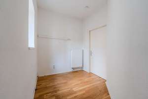 Bezugsfrei! Helle Altbauwohnung mit attraktivem Grundriss in beliebter Lage am Bundesratsufer – Die vollständige Adresse der Immobilie erhältst du vom Anbieter., 10555 Moabit, Berlin – Vorschaubild 7