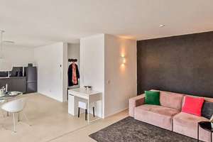 Ein- bis Dreifamilienhaus im Bauhausstil im Zentrum von Langenfeld * Baujahr 2020 * ca. 295 m² Wfl. – Die vollständige Adresse der Immobilie erhältst du vom Anbieter., 40764 Langenfeld (Rheinland) – Vorschaubild 19