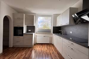 2,5 Zimmer-Wohnung mit neuer hochwertiger EBK zum Erstbezug nach vollständiger Renovierung – Die vollständige Adresse der Immobilie erhältst du vom Anbieter., 47269 Großenbaum, Duisburg – Vorschaubild 4
