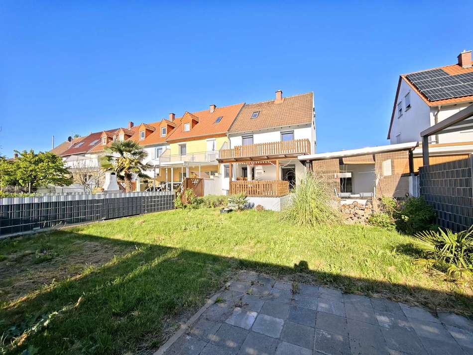 Hausansicht vom Garten