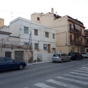 Großes Haus mit Grundstück in Olula del Río, Almería, zu renovieren.