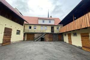 sanierter Dreiseitenhof in Wegfurt zu verkaufen – Die vollständige Adresse der Immobilie erhältst du vom Anbieter., 97653 Bischofsheim an der Rhön – Vorschaubild 1