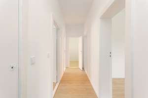 Renovierte 4-Zimmer-Wohnung in Alt-Hohenschönhausen– direkt einziehen und wohlfühlen! Provisionsfrei – Die vollständige Adresse der Immobilie erhältst du vom Anbieter., 13055 Alt-Hohenschönhausen, Berlin – Vorschaubild 16
