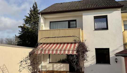 Bild von Familienfreundliches Reiheneckhaus mit Ausbaureserve und sonnigem Garten und Garage