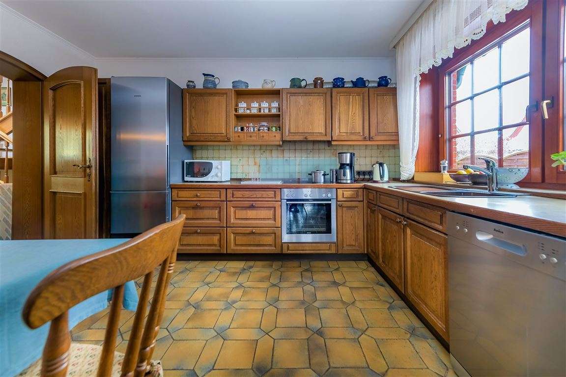 Immobilie in Großensee - Zwei Doppelhaushälften (90m² + 130m²) mit Baugrundstück (ca. 400m²).

 - Bild 6