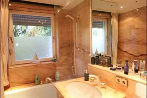 Property thumbnail 16