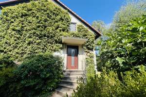 Freistehendes Einfamilienhaus in ruhiger Sackgasse mit Garage und schönem Garten – 51381 Lützenkirchen, Leverkusen – Vorschaubild 3