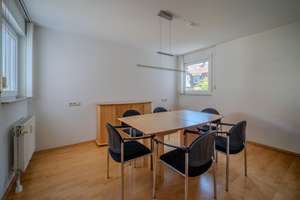 Gepflegte Eigentumswohnung mit Aufzug, PKW-Stellplatz und Klimaanlage – sofort verfügbar – Die vollständige Adresse der Immobilie erhältst du vom Anbieter., 68199 Neckarau, Mannheim – Vorschaubild 10