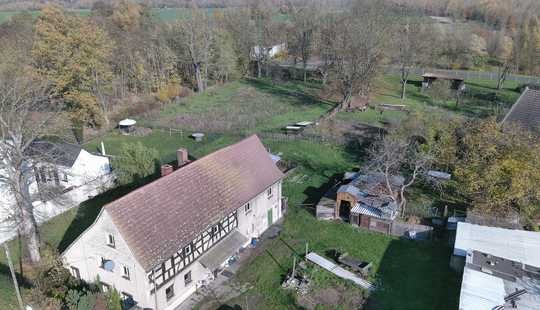 Bild von * Großzügiges Bauernhaus mit weitläufigem Grundstück und nahegelegener Ackerfläche*