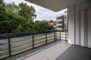 Stilvolle 3-Zimmer-Wohnung mit Balkon und Tiefgarage – Die vollständige Adresse der Immobilie erhältst du vom Anbieter., 45888 Bulmke-Hüllen, Gelsenkirchen – Vorschaubild 3