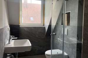 QQI: 3- Zimmer Dachgeschoss-Maisonette im Münchner Süden – Die vollständige Adresse der Immobilie erhältst du vom Anbieter., 81477 Obersendling, München – Vorschaubild 8
