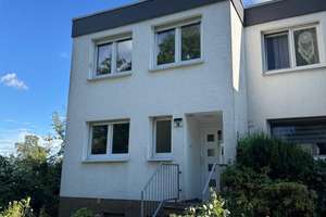 Familien aufgepasst! Super ruhig gelegenes Reihenendhaus mit Potential sucht neuen Eigentümer!