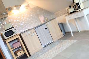 Gepflegte 2-Zimmer Dachgeschosswohnung in Heidelberg-Ziegelhausen – Peterstaler Straße 161, 69118 Ziegelhausen, Heidelberg – Vorschaubild 3