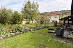 Charmantes Wohnhaus mit zwei Einheiten und großem Garten – Die vollständige Adresse der Immobilie erhältst du vom Anbieter., 79206 Breisach am Rhein – Vorschaubild 4