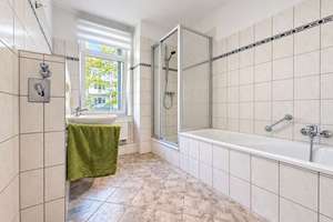*bezugsfrei* Balkon | Einbauküche | Tageslichtbad | Wanne | Dusche | Abstellraum | ruhiger Innenhof – 4357 Mockau-Süd, Leipzig – Vorschaubild 8