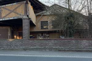 Geräumiges 8-Zimmer Haus in Söhlde mit Hallen und großem Grundstück – Die vollständige Adresse der Immobilie erhältst du vom Anbieter., 31185 Söhlde – Vorschaubild 2