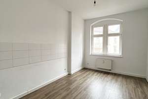Aktuelle Renovierung einer 2-Raum-Wohnung in Dresden-Briesnitz! – Meißner Landstr. 3, 1157 Briesnitz, Dresden – Vorschaubild 5
