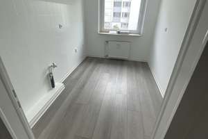 Frisch renoviert! Gemütliche 3-Zimmer-Wohlfühloase mit sonnigem Balkon – Stralsunder Ring 40, 38444 Westhagen, Wolfsburg – Vorschaubild 6