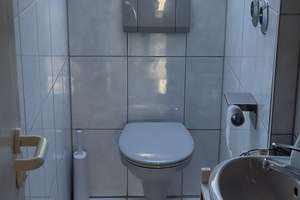 Helle 3-Zimmer-Dachgeschosswohnung mit Südloggia und Balkon in Stuttgart Möhringen – 78,4 m² Wfl. – Die vollständige Adresse der Immobilie erhältst du vom Anbieter., 70567 Möhringen-Ost, Stuttgart – Vorschaubild 15