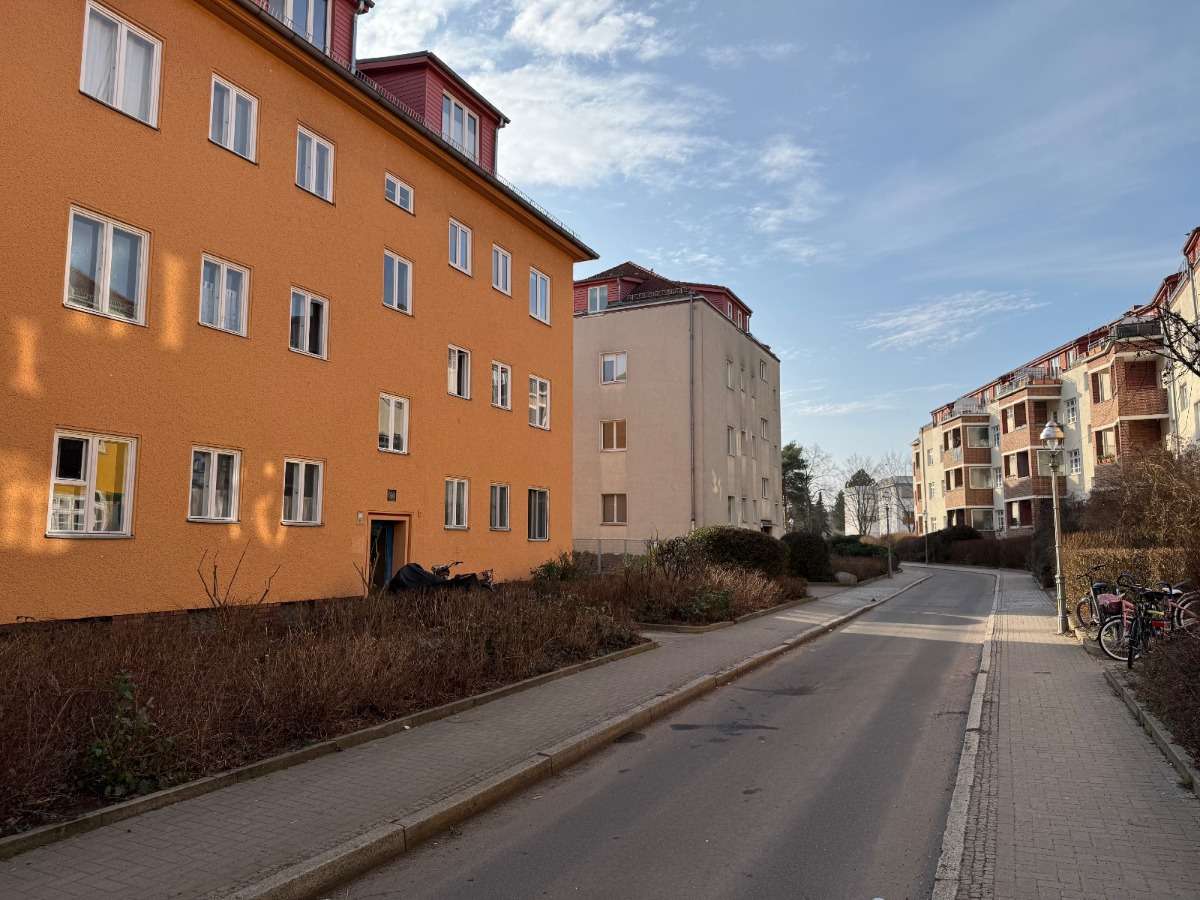 Sanierungsbedürftige Eigentumswohnung Reinickendorf, Berlin – Bild 2