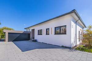 Imposantes & modernes Domizil mit Doppelgarage in Bestlage – 51381 Bergisch Neukirchen, Leverkusen – Vorschaubild 2