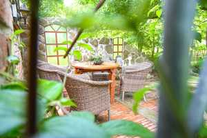 *** Traumhafter Garten mit Traumhaus ***
Eltern und Kinder werden dieses Haus lieben – Leer (Kreis) – Vorschaubild 82