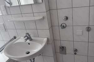 3,5 Raum ohne Balkon in guter Lage von Essen - Holsterhausen – Müllerstraße 5, 45147 Holsterhausen, Essen – Vorschaubild 5