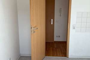 Großzügige 3-Zimmer-Wohnung mit Ausblick in zentraler Lage zu vermieten – Zieschestr. 25, 9111 Zentrum, Chemnitz – Vorschaubild 13