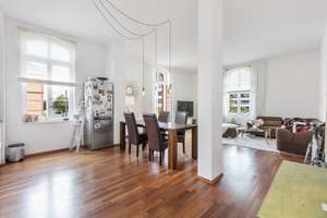 Düsseldorf-Derendorf - großzügige 2 Zimmer-Altbauwohnung in gründerzeitlicher Wohnanlage – Tannenstr. 48, 40476 Derendorf, Düsseldorf – Vorschaubild 2