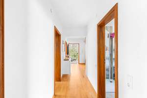 Selbstbezug trifft Stadtoase – modernisiertes ZFH mit Balkon, PV-Anlage und Gartenidylle in Top-Lage – Die vollständige Adresse der Immobilie erhältst du vom Anbieter., 93051 Kumpfmühl-Ziegetsdorf-Neuprüll, Regensburg – Vorschaubild 15