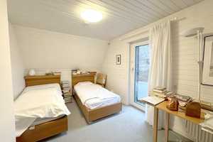 Großes Einfamilienhaus mit Grundstück in schöner Lage in Hannover-Burg – Hannover – Vorschaubild 11