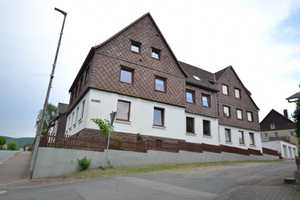 Mehrfamilienhaus mit 7 WE, Werkstattgebäude und  3 Garagen – Mühlenbergstraße 6, 37632 Holzminden (Kreis) – Vorschaubild 6