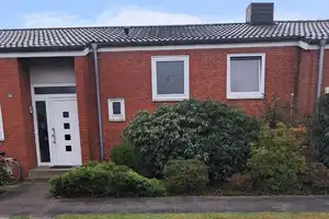 Reihenmittelhaus mit Garage in ruhiger Lage von Kaltenkirchen – Segeberg (Kreis) – Vorschaubild 3
