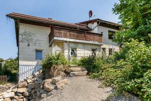Familienhaus mit 210 m² Wohnfläche und acht Zimmern in naturnaher Lage 
 – Die vollständige Adresse der Immobilie erhältst du vom Anbieter., 94104 Tittling – Vorschaubild 2
