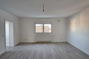 "RENOVIERT – HELL & MODERN – Attraktive 2-Zimmer-Wohnung im Herzen von Lampertheim“
