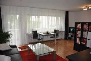 Geschmackvolle, modernisierte 1-Zimmer-Hochparterre-Wohnung mit Einbauküche in Bonn – Frankenweg 26 / 26a, 53225 Bonn – Vorschaubild 5