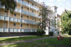 Charmante 3-Zimmer-Wohnung im Hochparterre in Sündersbühl – Gernotstr. 50, 90439 St. Leonhard, Nürnberg – Vorschaubild 2