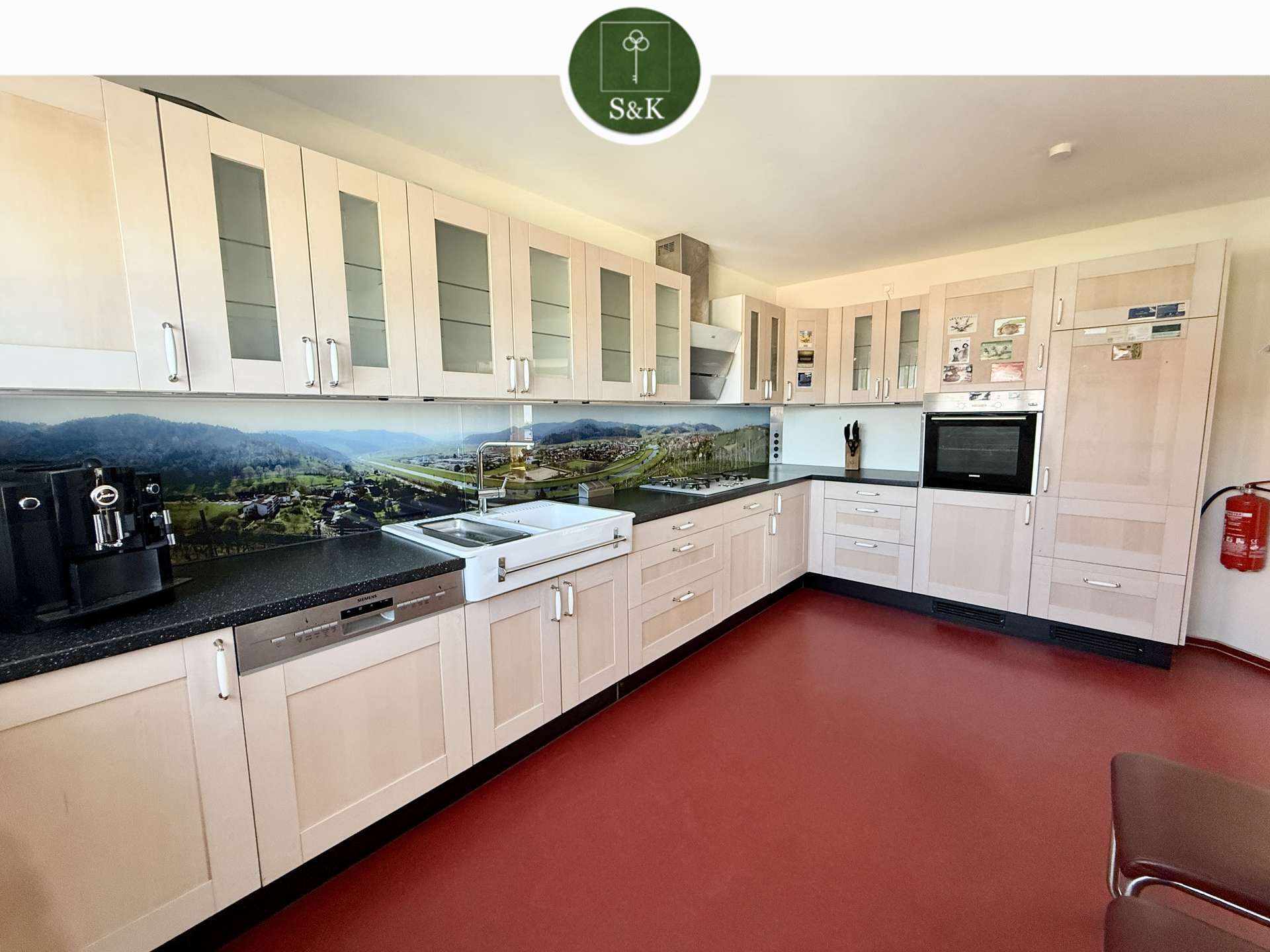 Immobilie in Gengenbach - Wohnen und Arbeiten vereint: Repräsentatives Wohn- und Geschäftshaus mit großzügiger Gewerbefläche - Bild 4