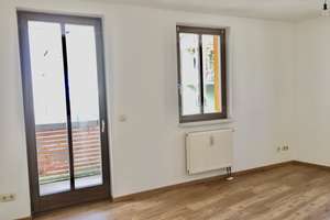 Helle 1-Zimmer Wohnung - Regenburg (nah zu Stadt am Hof) – Schwandorfer Straße 10, 93059 Steinweg-Pfaffenstein, Regensburg – Vorschaubild 7