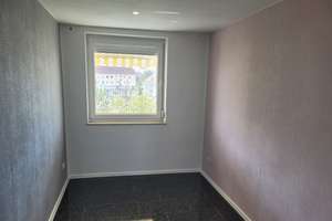 ** Helle Etagenwohnung mit Südbalkon in zentraler Lage ** – Die vollständige Adresse der Immobilie erhältst du vom Anbieter., 85053 Südost, Ingolstadt – Vorschaubild 12