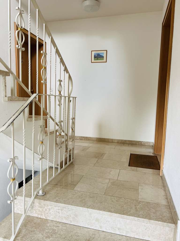 Immobilie in Oberau - 2,5-Zi.-Whg. in Oberau bei Garmisch zu verkaufen! Stilvoll ausgestattet! Zugspitzland! - Bild 1