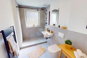 SANIERT EINZIEHEN // 3 ZIMMER-BALKON-WOHNUNG MIT NEUER EINBAUKÜCHE – Vorgarten 1A, 38104 Volkmarode, Braunschweig – Vorschaubild 8