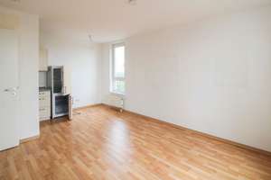 Unkompliziert einziehen oder :  2-Zi.-ETW mit Balkon, TG-Stellplatz und Aufzug in guter Lage – 4209 Grünau-Mitte, Leipzig – Vorschaubild 3