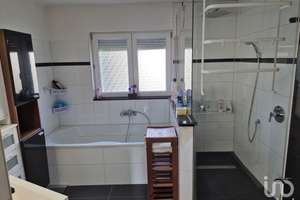 Zentrale DHH mit viel Potenzial – Die vollständige Adresse der Immobilie erhältst du vom Anbieter., 72458 Albstadt – Vorschaubild 7