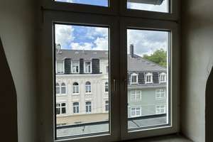 Neu renovierte schöne Altbau 2-Zimmer-Wohnung in zentraler Lage – Hugostraße 10, 42281 Barmen, Wuppertal – Vorschaubild 11
