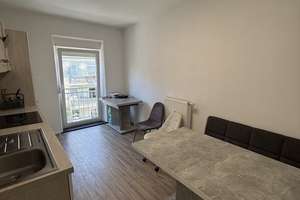 Vollmöblierte 3ZKB - Wohnung im 2.OG mit Balkon *ab 01.08. frei* – Die vollständige Adresse der Immobilie erhältst du vom Anbieter., 86157 Pfersee-Süd, Augsburg – Vorschaubild 9