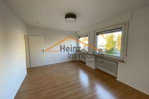 *** Gepflegte 3 Zimmerwohnung mit Balkon und Garage und Einbauküche in TOP Lage von Bergisch Gladbac – Die vollständige Adresse der Immobilie erhältst du vom Anbieter., 51469 Hand, Bergisch Gladbach – Vorschaubild 4