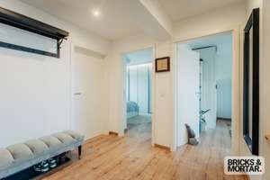 Modernisierte 5-Zimmer-Wohnung mit Grundstück und zwei Garagen – Die vollständige Adresse der Immobilie erhältst du vom Anbieter., 4356 Seehausen, Leipzig – Vorschaubild 3