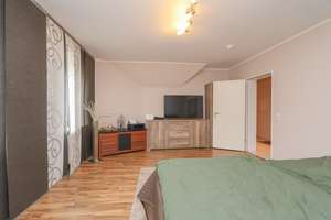 Großzügige 4-Zimmer-Maisonettewohnung mit Balkon 
in Mönchengladbach-Neuwerk – 41066 Neuwerk-Mitte, Mönchengladbach – Vorschaubild 6